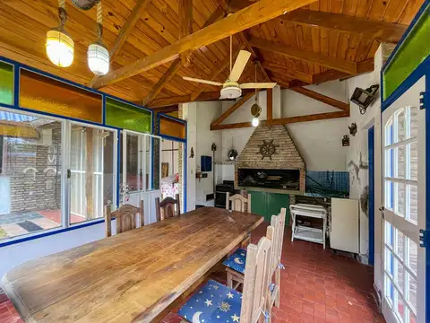 Casa en Venta en Granadero Baigorria, USD 190.000