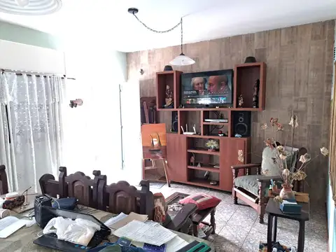 VENTA EN BLOCK 2 LOCALES + PH 3 AMB. PLANTA ALTA CON COCHERAS - MUNRO