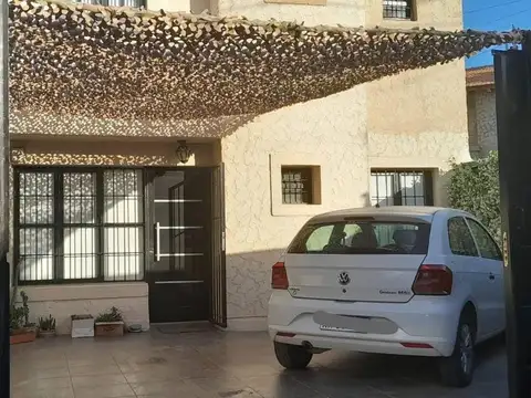 Barrio SPUNC El Elixir del Amor 100