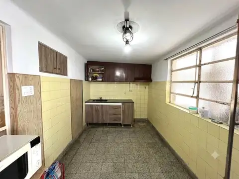 Depto Tipo Casa 4 ambientes con 3 baños