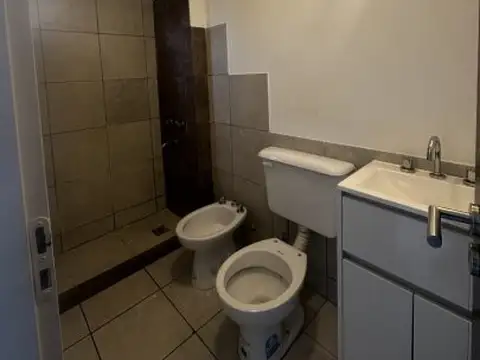 Departamento en Alquiler en Barrio España y Hospitales, $ 260.000