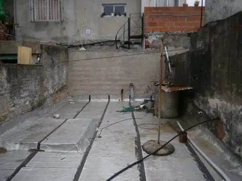 Casa - Venta - Argentina, Avellaneda - San Juan 2004