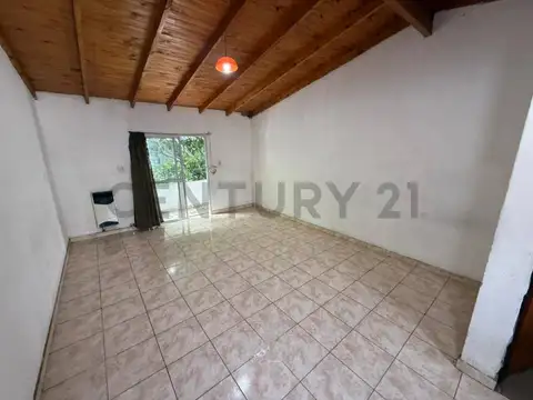 Pavon 2200, Piso 0