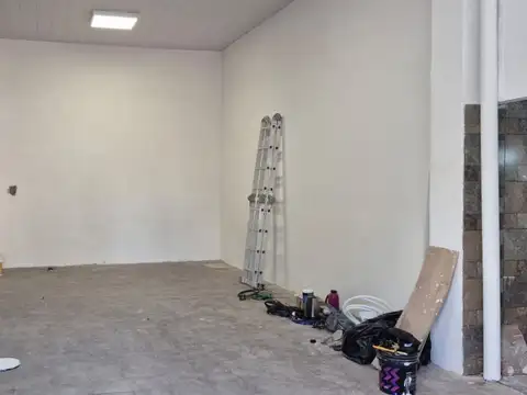 Excelente local comercial ubicado en Villa Maipú. General San Martín.