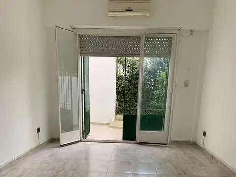 Departamento en Alquiler en La Lucila, $ 650.000