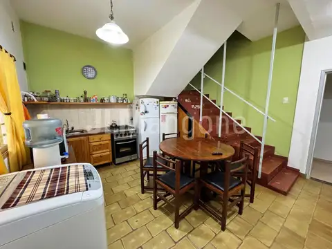 Depto Tipo Casa en Venta con 1 cocheras