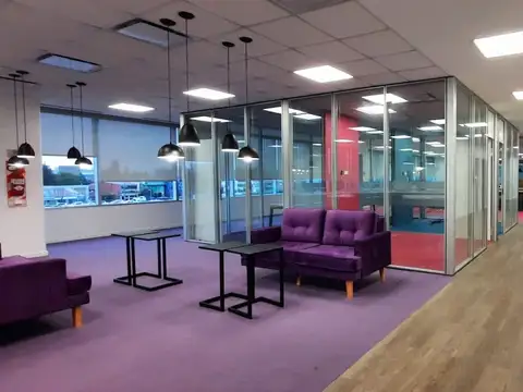 Alquiler oficina 1000 m2 Panamericana | Lumina Thames