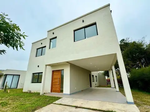 Santa Elena - Pilar del Este 0