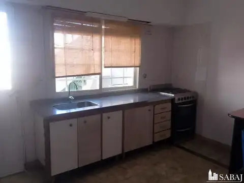 Depto Tipo Casa en Alquiler en Boedo, $ 1.600.000