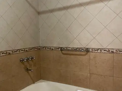 Depto Tipo Casa en Alquiler en Mataderos, $ 1.000.000
