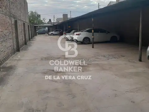 Inversión con renta Inmediata – 19 cocheras alquiladas – A 4 cuadras de Aristóbulo del Valle.