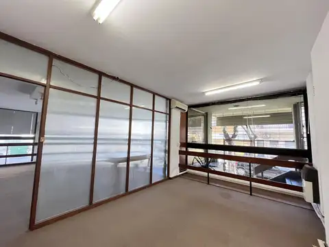 Local en Venta 40 años