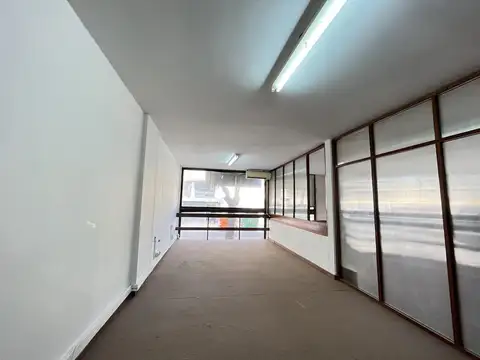 Venta local comercial de 300 m2 ubicado en Barrio Abasto, Rosario