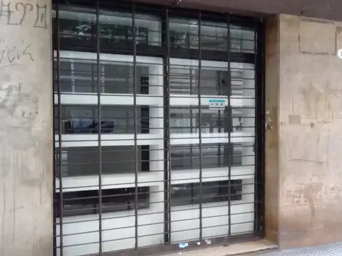 Local en alquiler en Congreso Combate de los Pozos 131