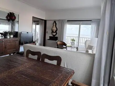 Departamento en Alquiler en Playa Chica, USD 1.500