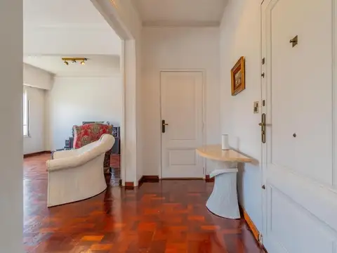 Departamento en Alquiler de 6 ambientes