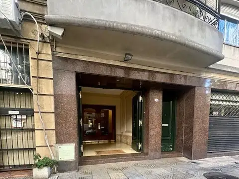 Espectacular Departamento de 4 Ambientes con Baulera.  
