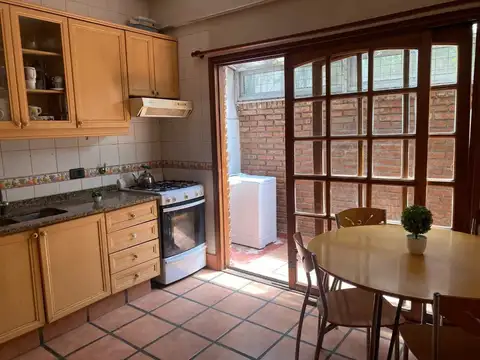 Depto Tipo Casa 4 ambientes con 1 baño