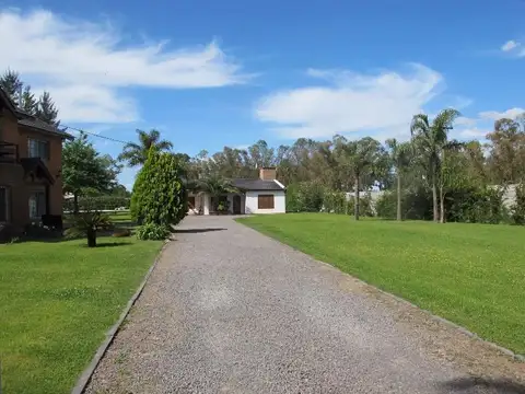 LINDA CASA SOBRE COLECTORA PANAMERICANA SIN EXPENSAS 