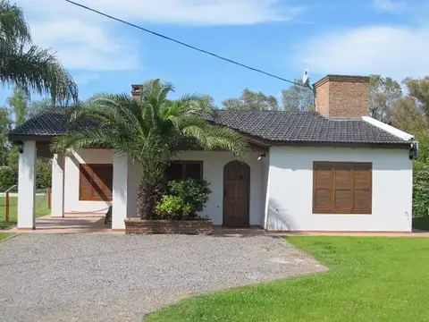 Casa en Alquiler en Manzanares, $ 900.000