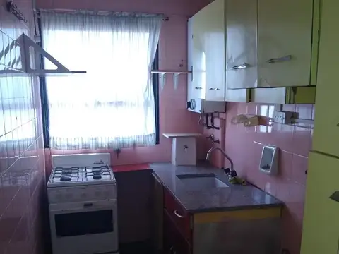 Departamento en Alquiler en Gerli, $ 450.000