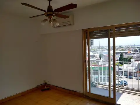 Sargento Cabral 100, Piso 6