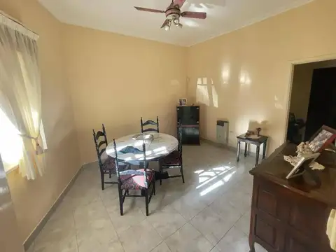Depto Tipo Casa en Venta en Floresta, USD 135.000