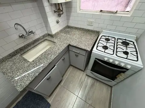 Departamento 2 ambientes con 1 baño