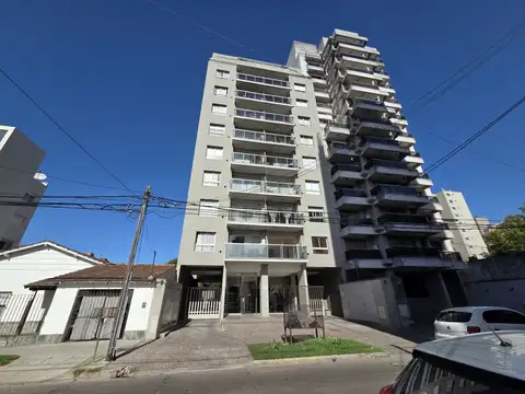Muñoz 800, Piso 8
