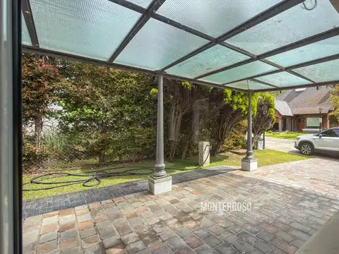 Casa en Alquiler en Quilmes, USD 2.100