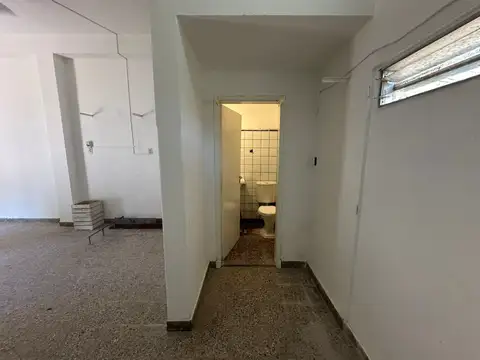 Local en Alquiler 50 años