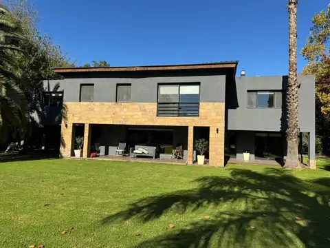 VENTA CASA SAN CARLOS COUNTRY CLUB, MALVINAS ARGENTINAS