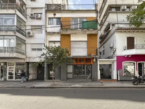 Terreno apto constructora con posibilidad de 8 pisos en zona Parque España