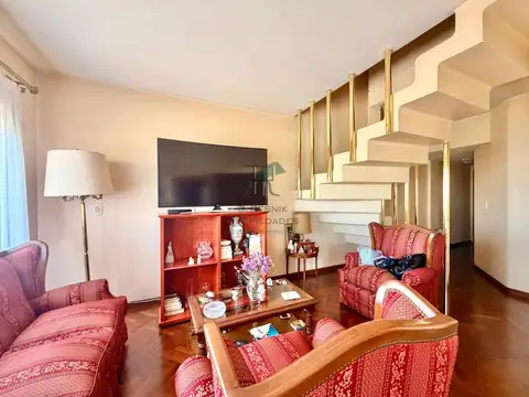 Olazabal 4300, Piso 8