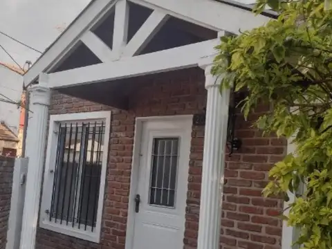 PH en venta - 1 Dormitorio 1 Baño - Cochera - Monte Grande