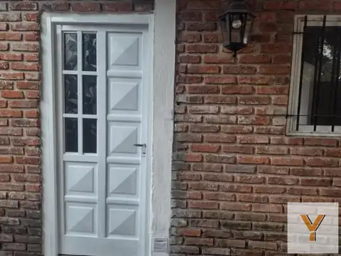 Depto Tipo Casa en Venta de 2 ambientes