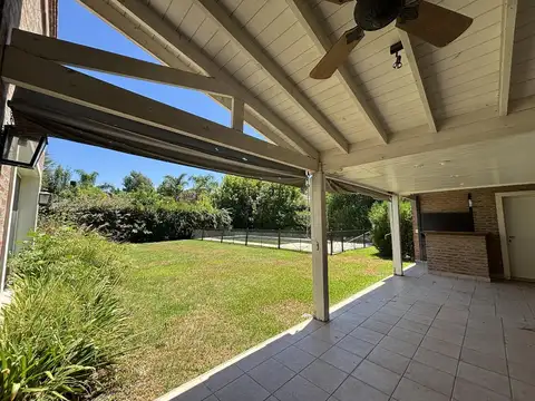 Casa en Venta al Este