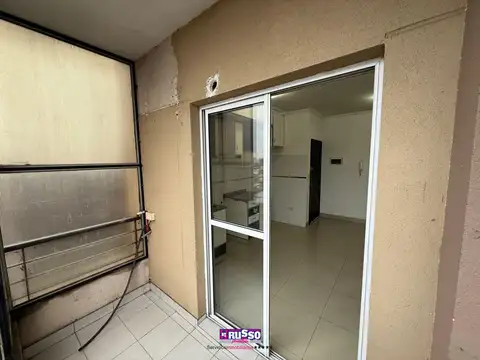 Departamento en Venta en Villa Luzuriaga, USD 65.000