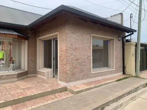 ROLDAN - PATIO ALBERDI- LOCAL COMERCIAL