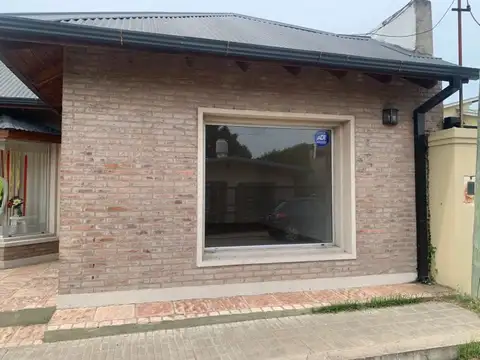 ALBERDI 258