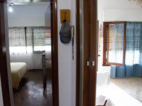 Casa 3 ambientes en venta San Martin con Quincho