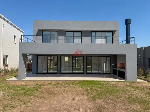 San Pablo, Pilar 100