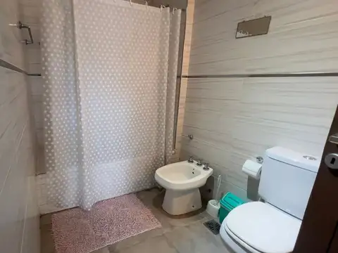 Departamento en Alquiler en Pinamar, $ 700.000