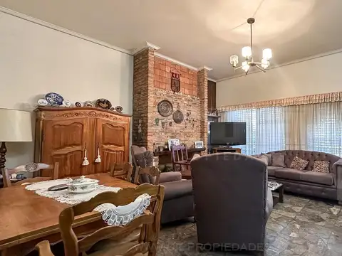 Casa en Venta en Munro, USD 215.000