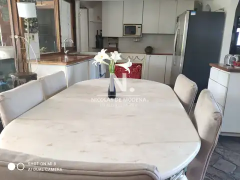 Casa 5 ambientes con 2 baños