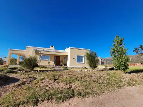 AUTOPISTA 25 DE MAYO