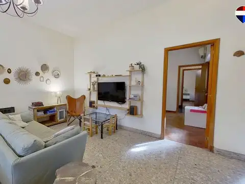 Depto Tipo Casa 4 ambientes con 2 baños