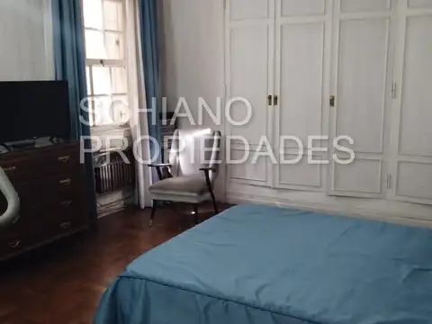 Garibaldi 100, Piso 1