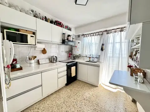 VENTA Departamento 4 ambientes con balcón - Lanús