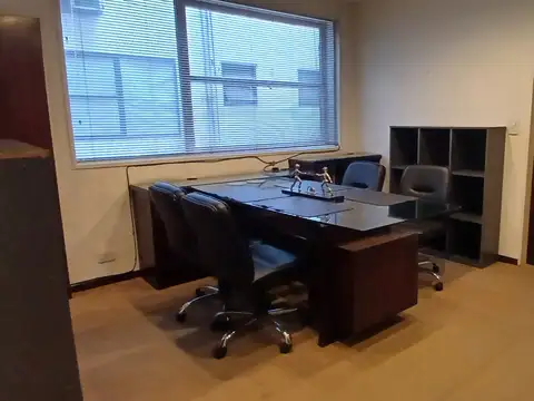 Oficina en Venta en Tribunales, USD 69.500
